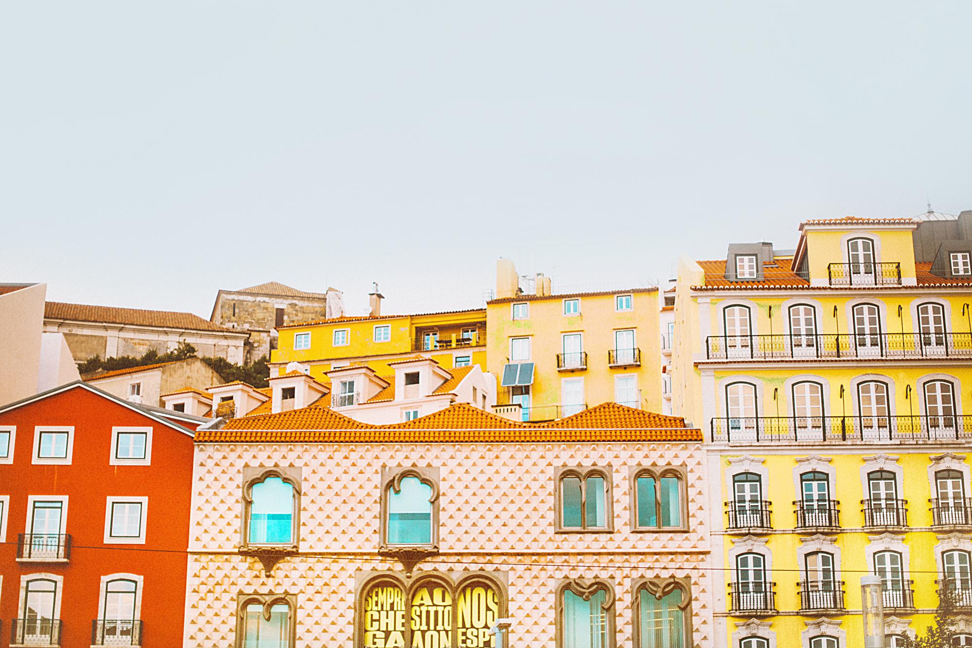 Façades de maisons colorées