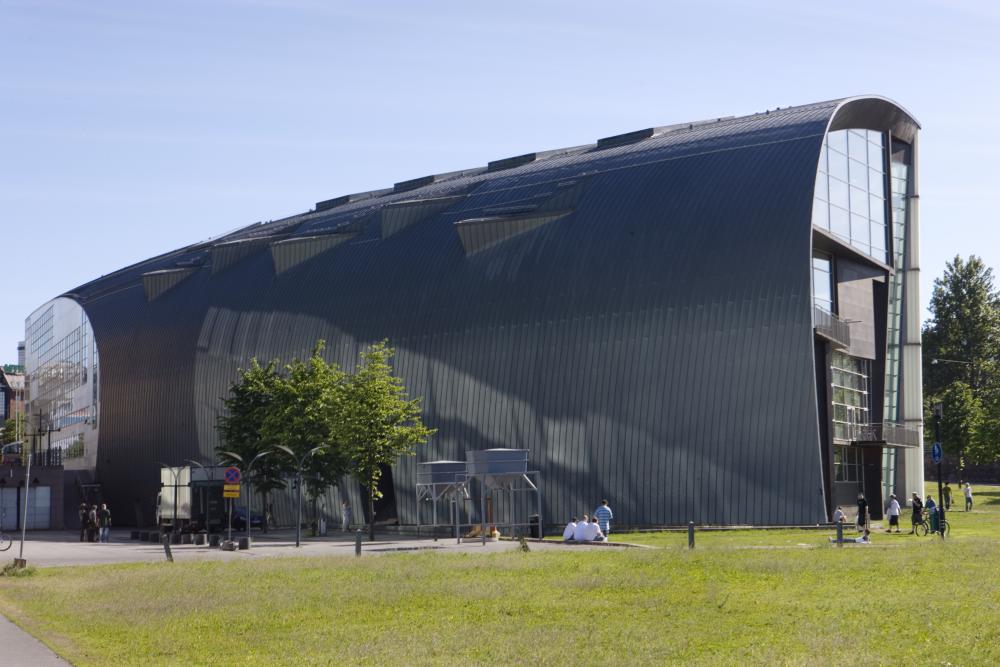 Façade de bâtiment en zinc 